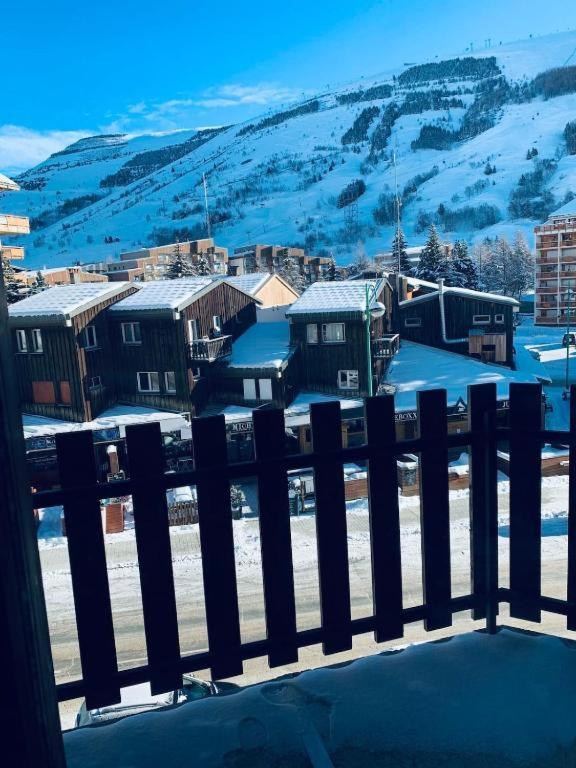 לס דה-אלפס -30 Reduction Sur Location Skis Et Materiel ! Appartement 2 Alpes Coeur Station מראה חיצוני תמונה